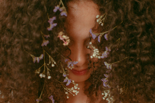 🌿 The Power of Nature: Why Herbal Hair Products Are the Key to Natural Hair Health