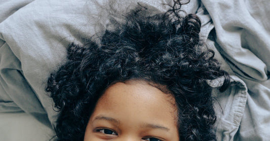 Curls That Last: A Week-Long Guide to Refreshing Your Curly Hair